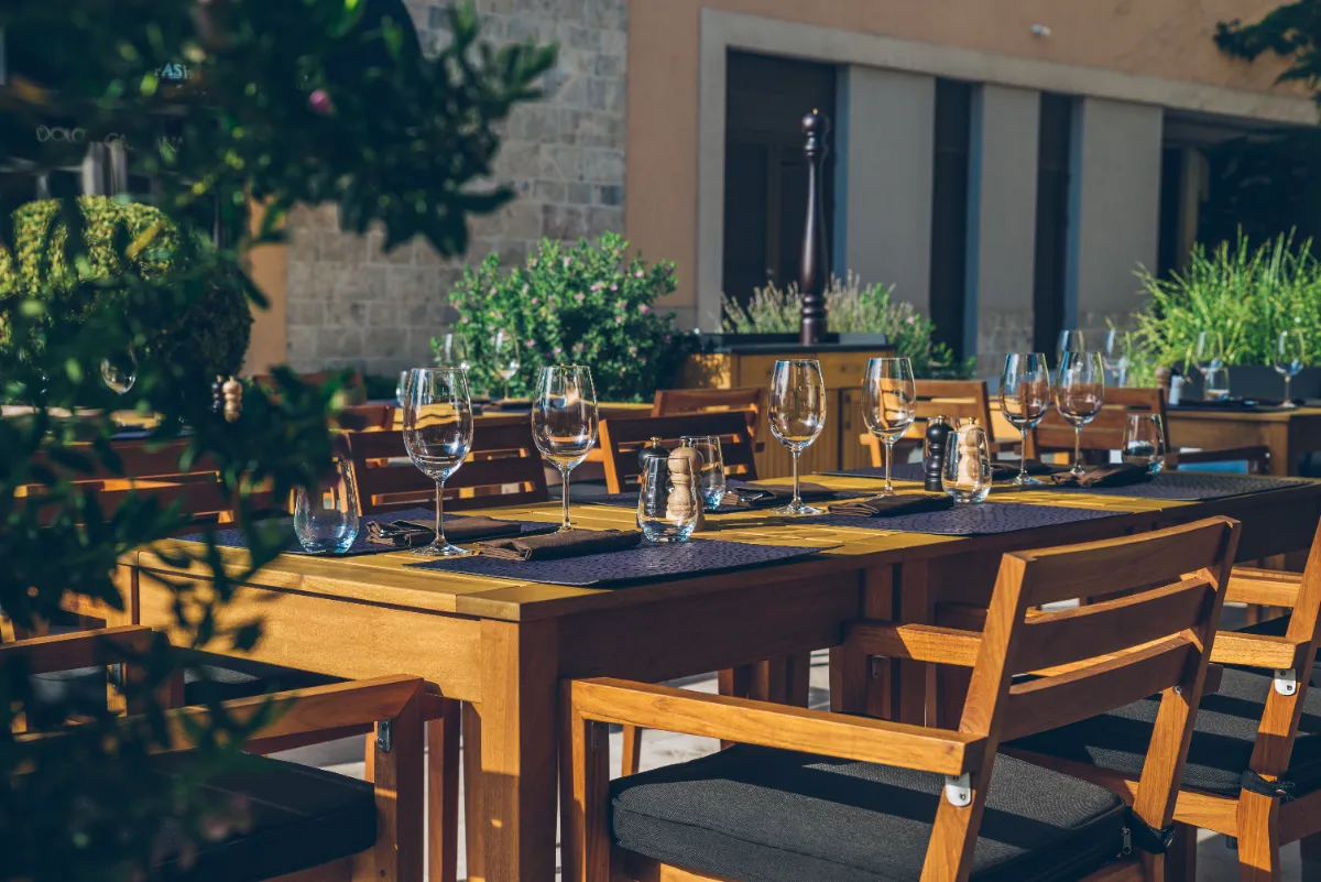 הצעת נישואין במסעדה