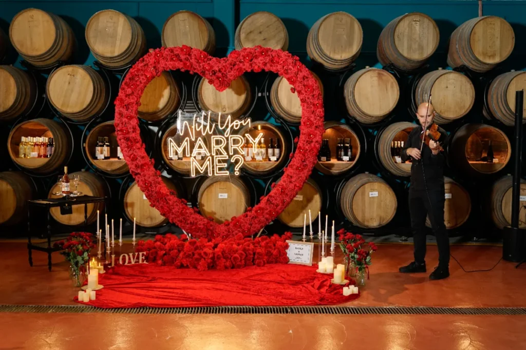 לב אדום הצעת נישואין כרתים